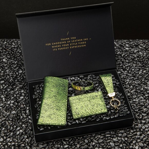 Exotic Python Skin Gift Set – Slim & Stylish Nuclear Garden Color - Picture 5 of 5